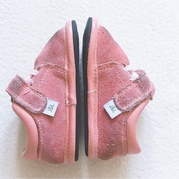 Jack &Lily My Shoes Pink Suede Moccasins Shoes 12-18m Genuine Vegan - Picture 2 of 6